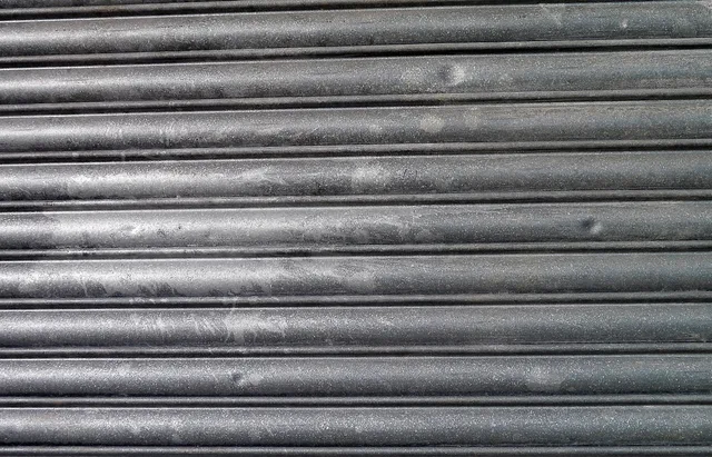 shutter, door, metal, building, entrance, roller, steel, storage, metallic, closed, gray door. Serving the GTA, Montreal and Vancouver industrial corridors with rolling doors